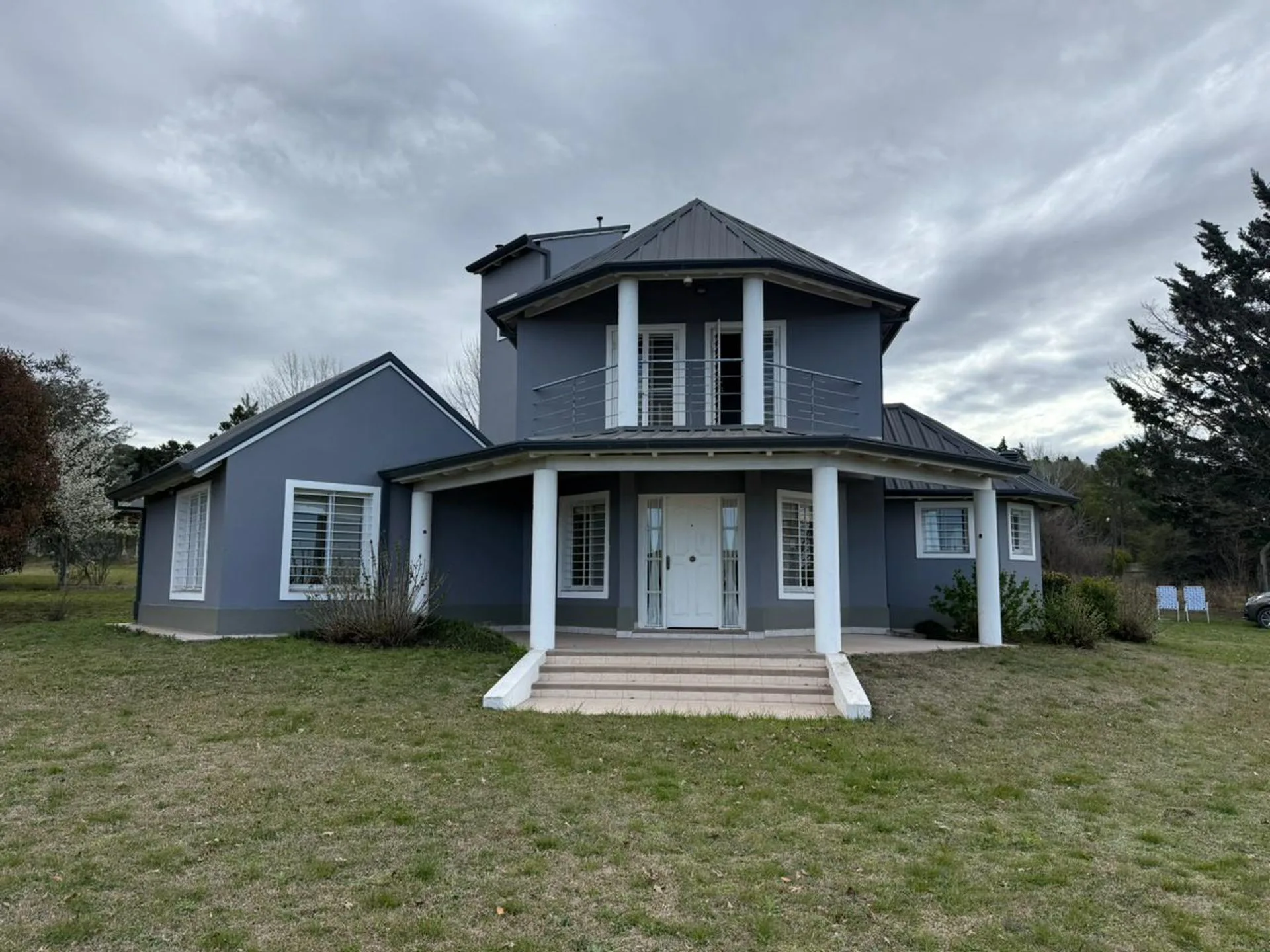 CASA FRENTE AL LAGO LOS MOLINOS – POTRERO DE GARAY foto 5