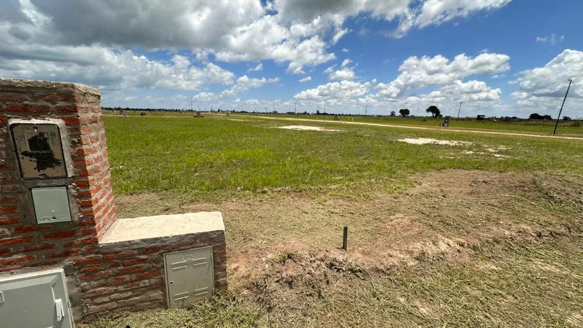 Terreno en esquina de 1000 m² Country Nuevos Aires foto 4