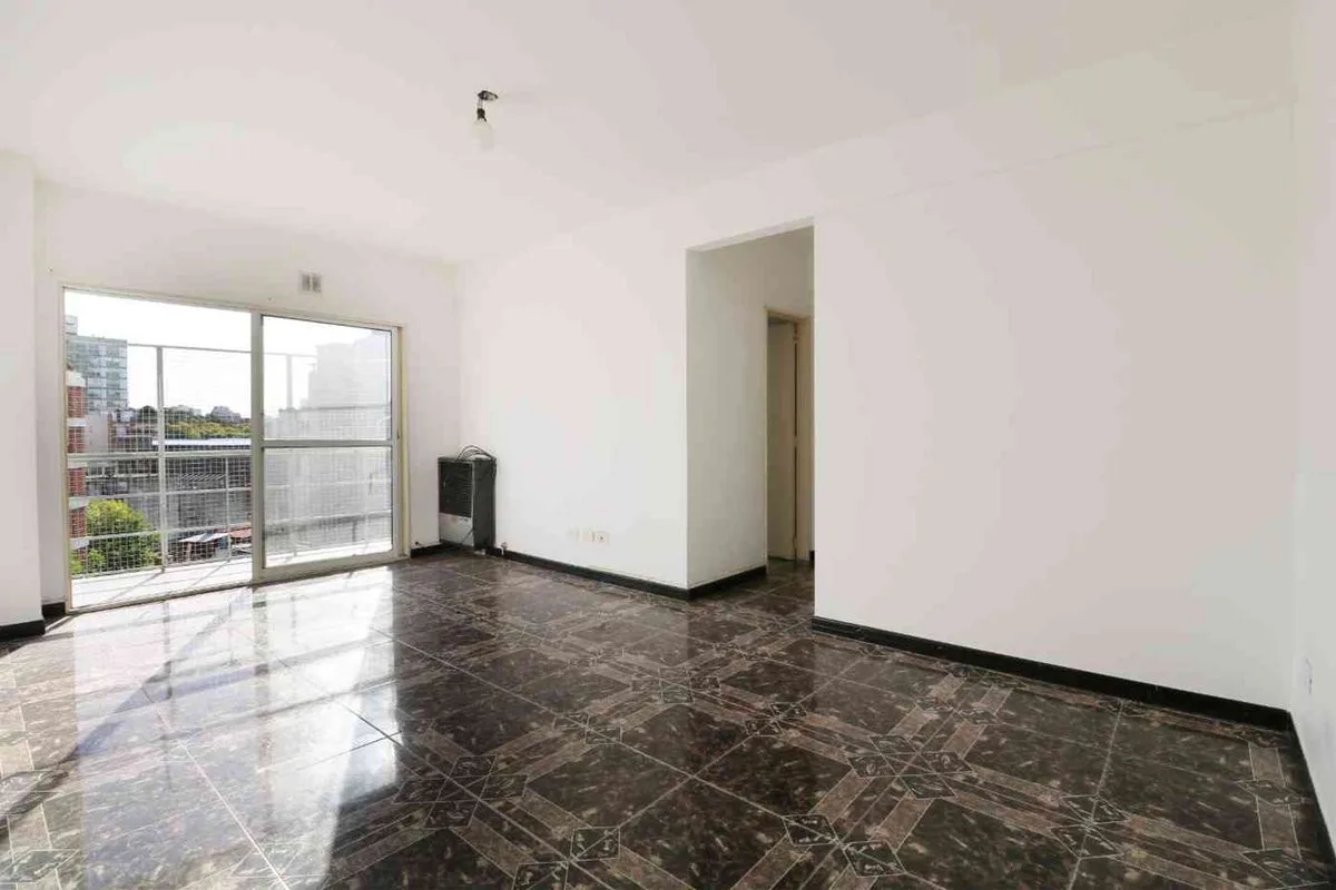 Venta dep. 3 amb Almagro, c/balc y coch. c/renta foto 5