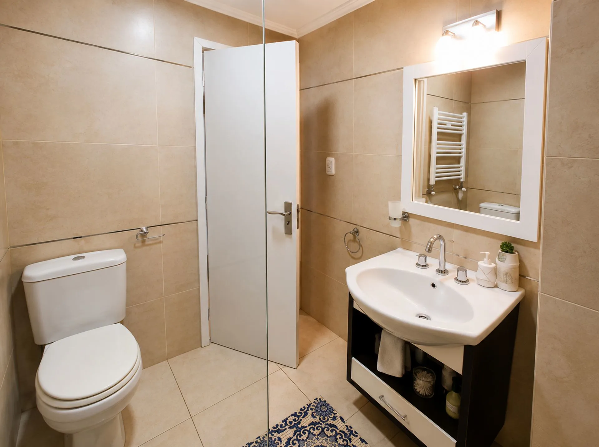 1 Dorm Amoblado en Alquiler | Bv. Gálvez foto 3