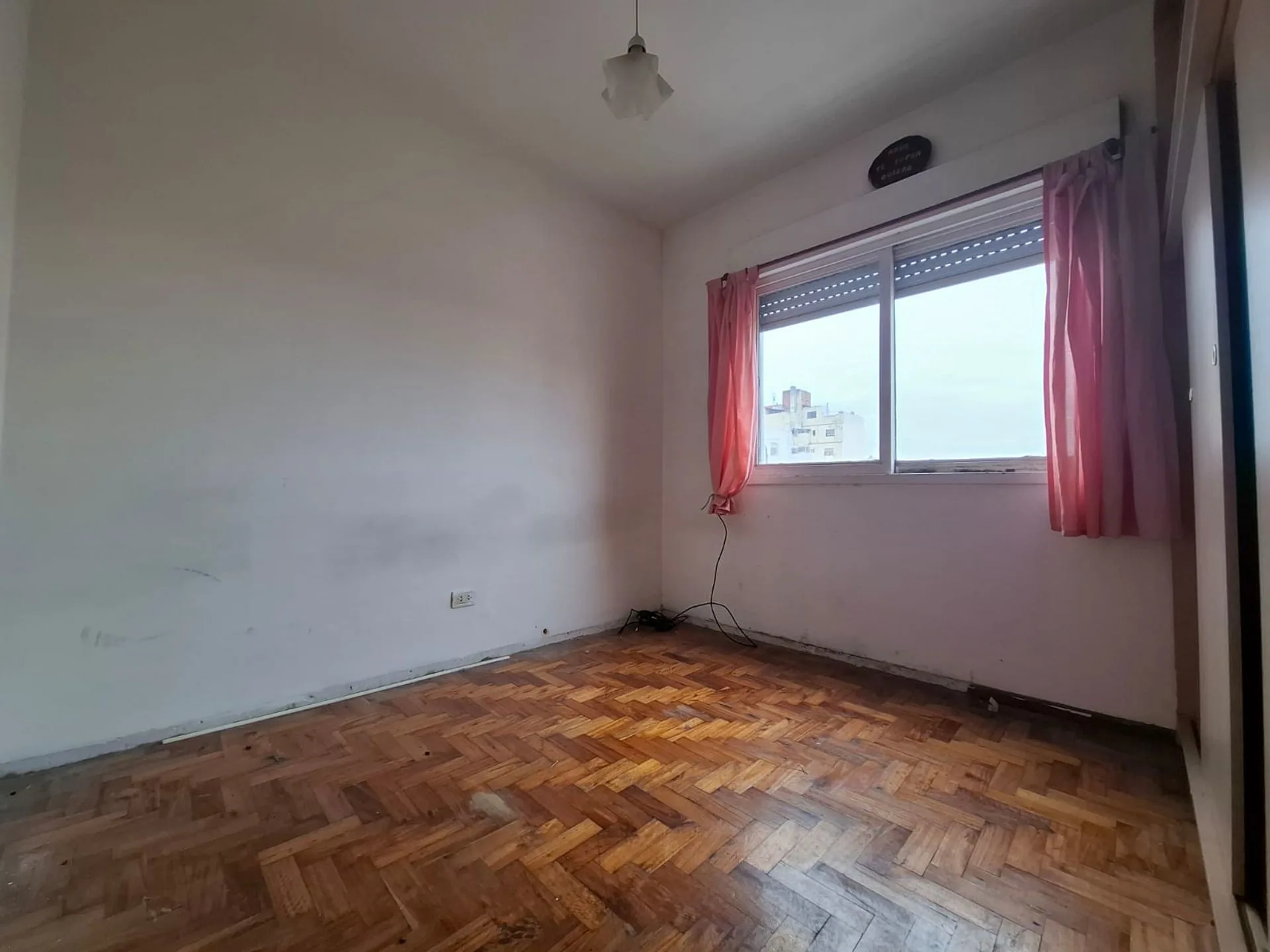 DPTO 4 AMB VENTA VILLA GRAL MITRE COCHERA foto 5