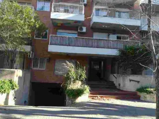 DEPTO 2 AMB.  CON COCHERA CUBIERTA EN SAN FERNANDO  PTE. PERON 700 foto 5