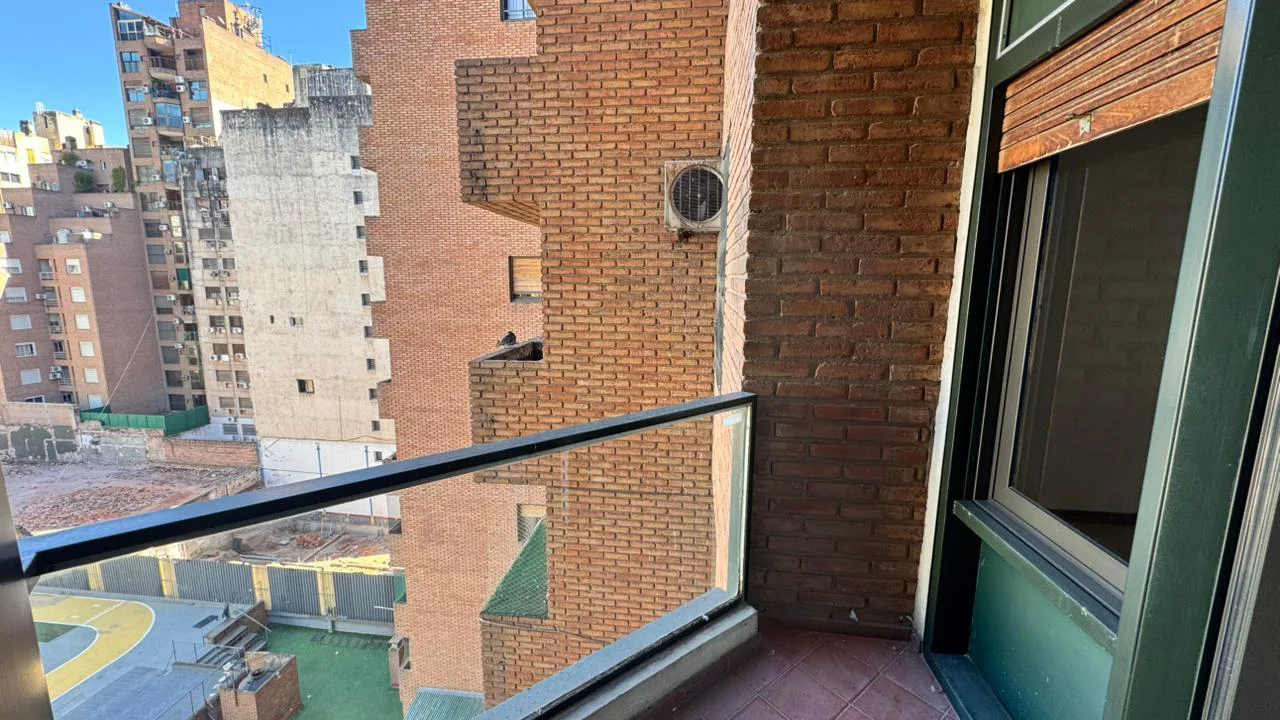 Departamento en Alquiler | 1 Dormitorio | Nueva Cordoba | Balcon | Seguridad 24 HS foto 3