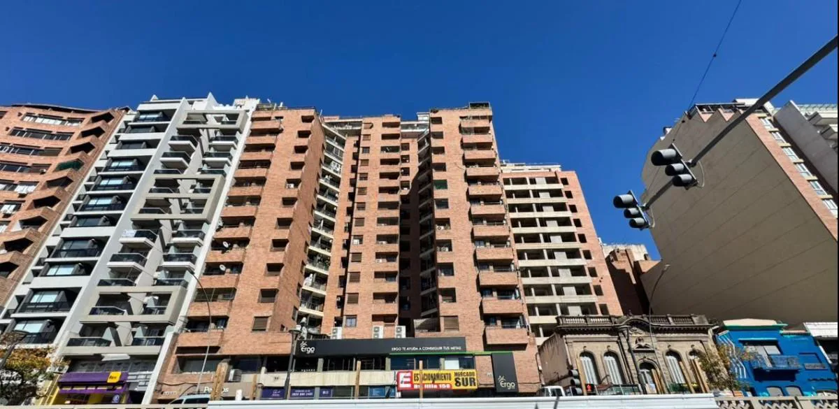 Departamento en Alquiler | 1 Dormitorio | Nueva Cordoba | Balcon | Seguridad 24 HS foto 4