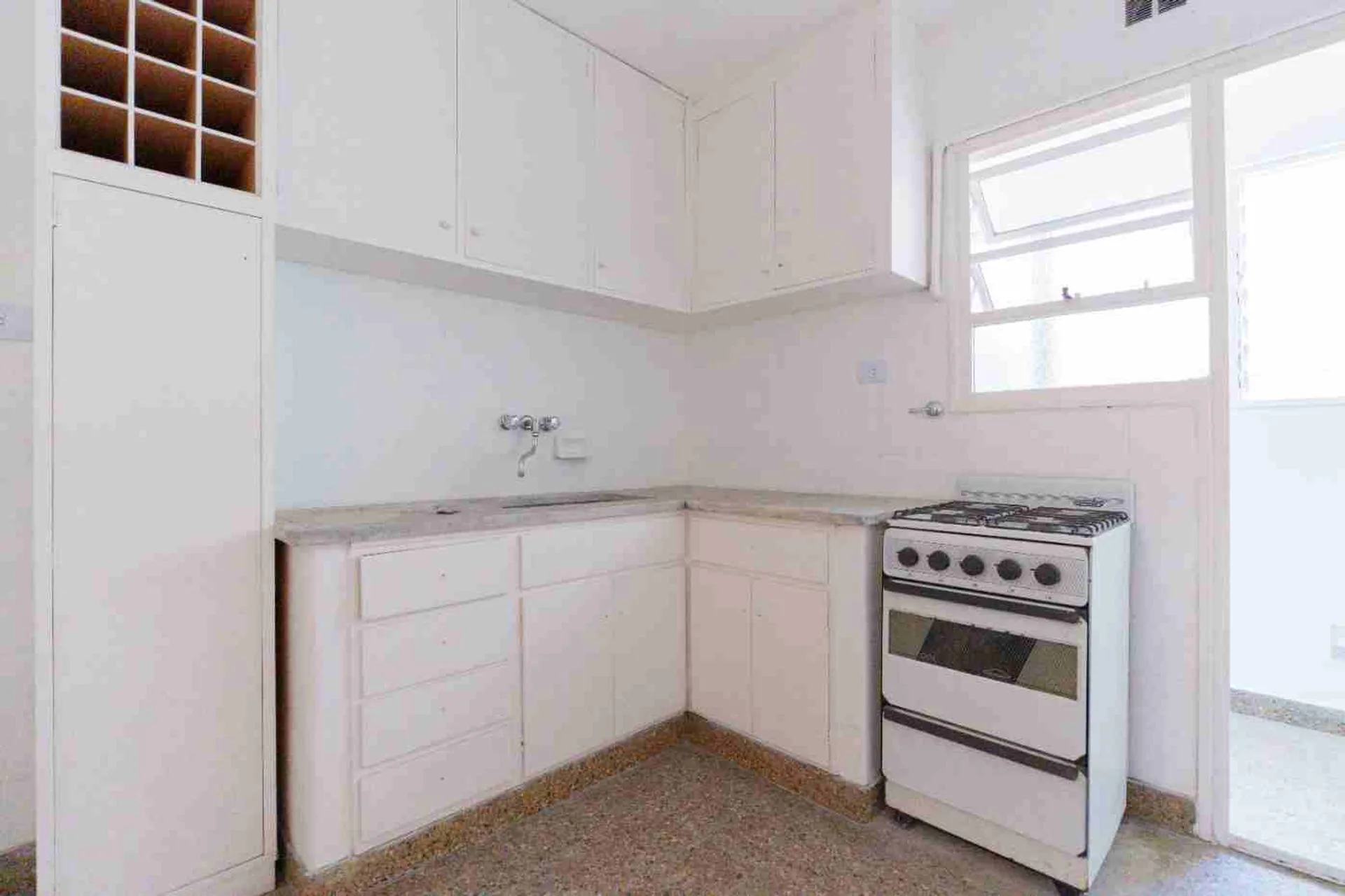 VENTA DPTO 3 AMB-RIVADAVIA 3900- ALMAGRO foto 2