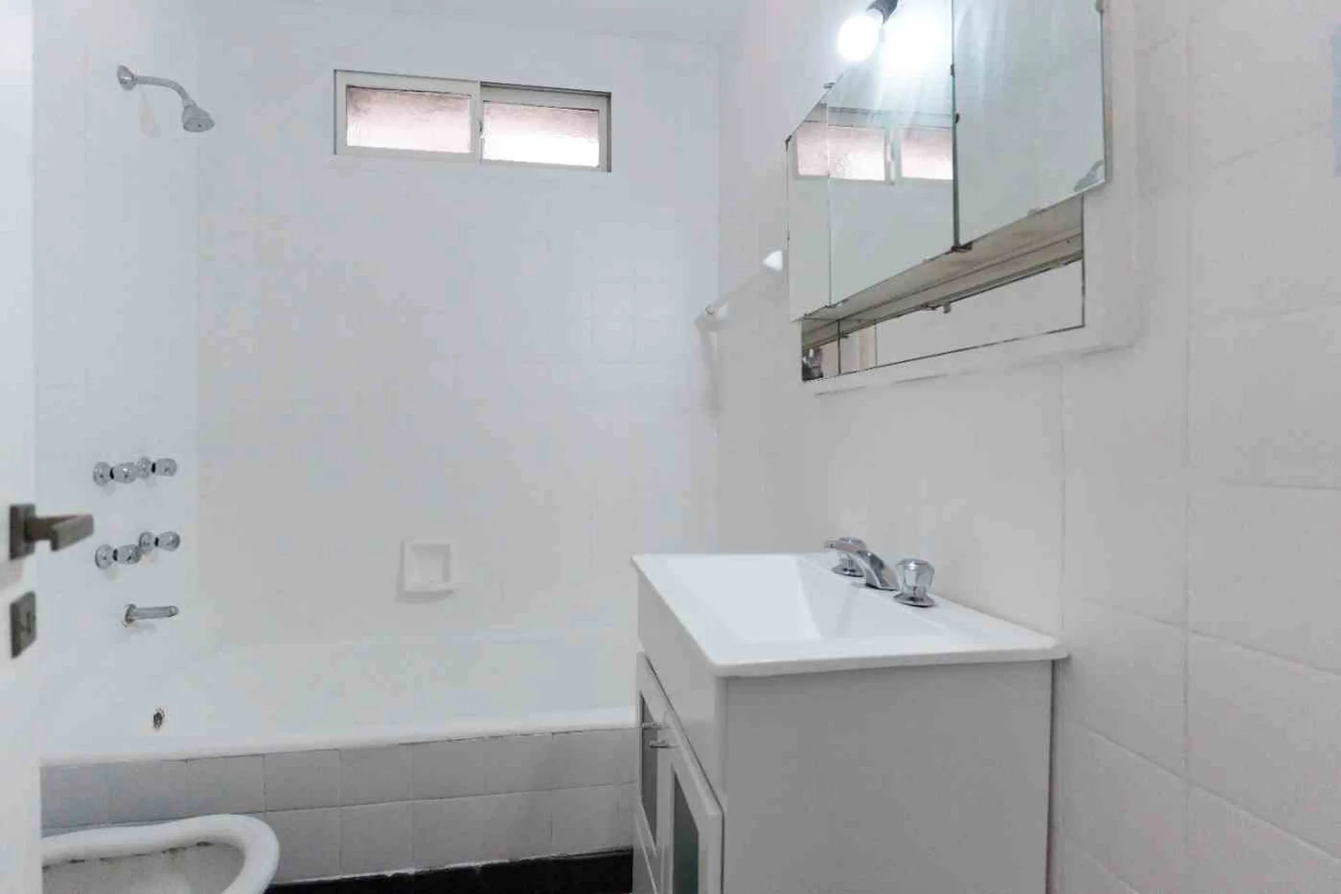 VENTA DPTO 3 AMB-RIVADAVIA 3900- ALMAGRO foto 3