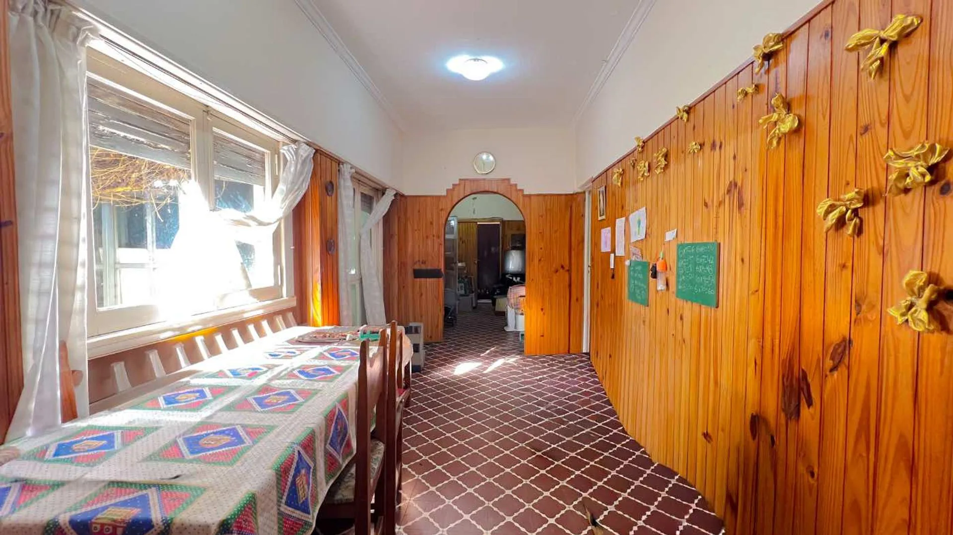 VENTA CASA CON LOCAL Y GARAGE A RECICLAR foto 4