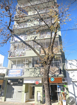 AGRONOMIA semipiso impecable con balcon foto 5