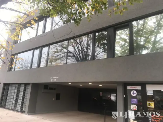 Muy linda oficina en Lomas de San Isidro, con excelente ubicación y accesos.
