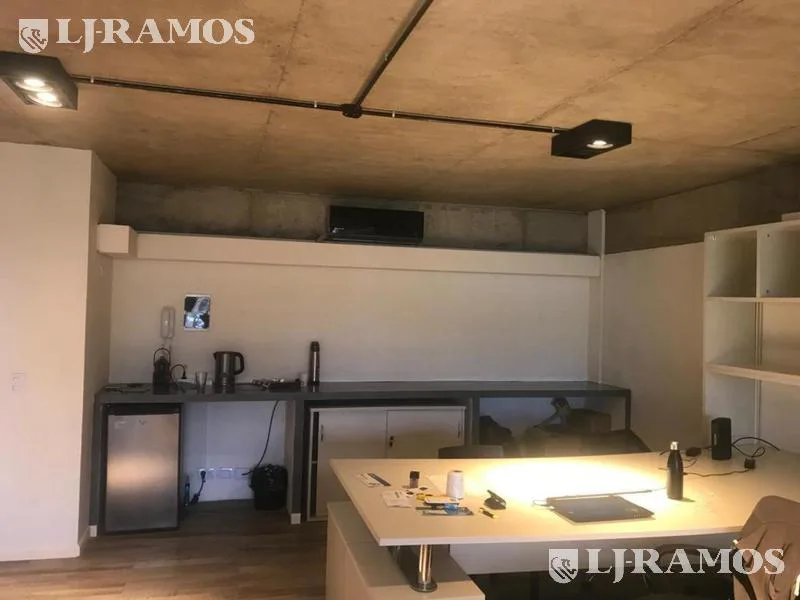 Muy linda oficina en Lomas de San Isidro, con excelente ubicación y accesos. foto 4