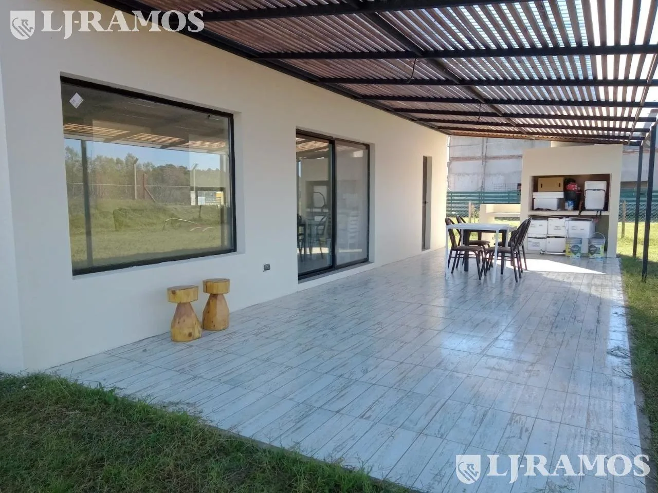 Casa en venta en el  Barrio Acacias - PUERTOS / ESCOBAR foto 2