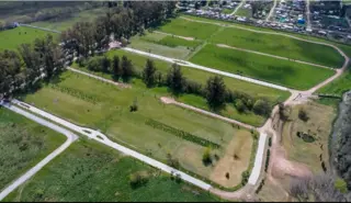 GRAN TERRENO/LOTE EN BARRIO SAN EFREN LA PLATA, VILLA ELISA foto 1