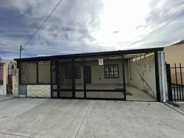 VENTA – CASA – BARRIO INDUSTRIAL