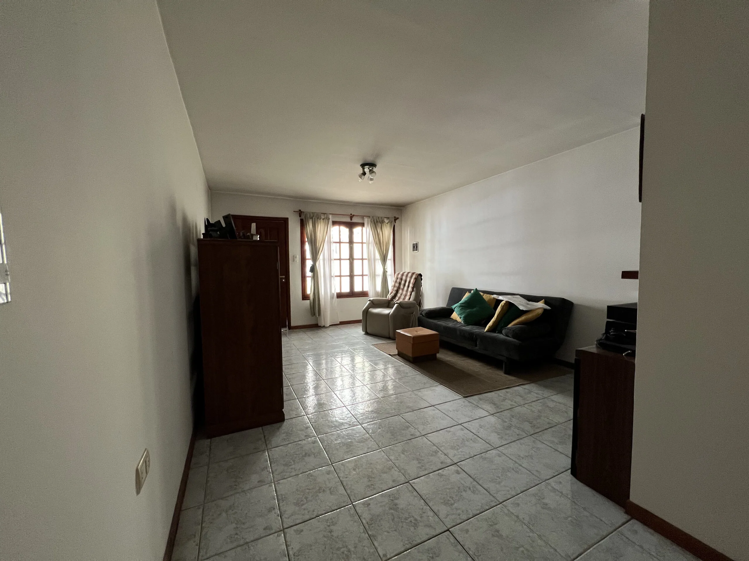 VENTA – CASA – BARRIO INDUSTRIAL foto 3