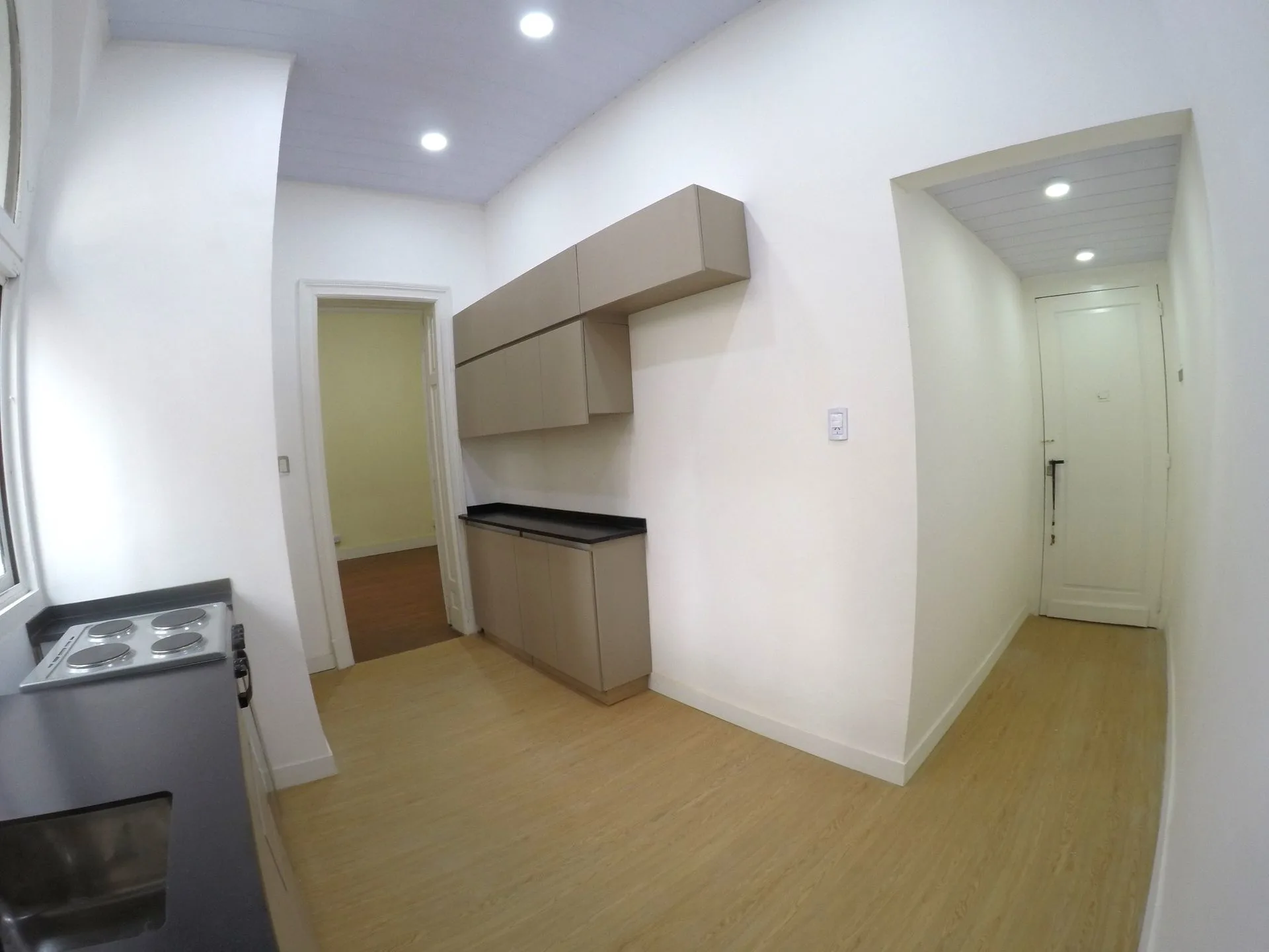 VENTA DEPARTAMENTO 3 AMBIENTES FLORES RECICLADO foto 4
