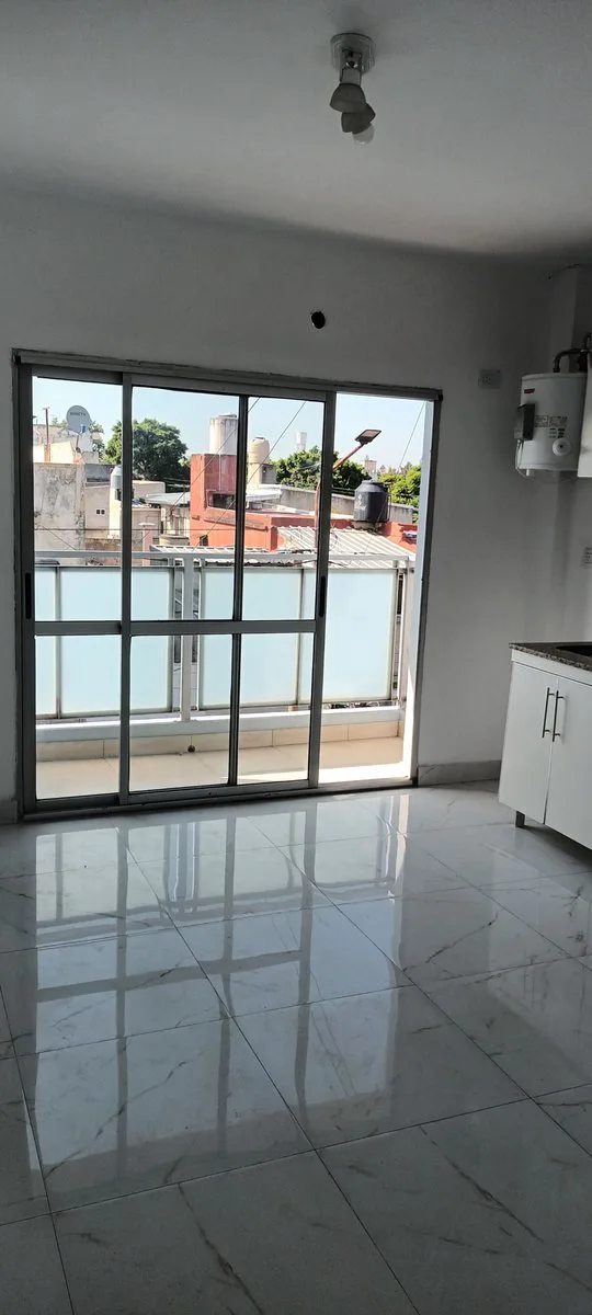 VENTA DTO 2 AMB. FTE. BALCON M.CORONADO AP/CREDITO foto 2