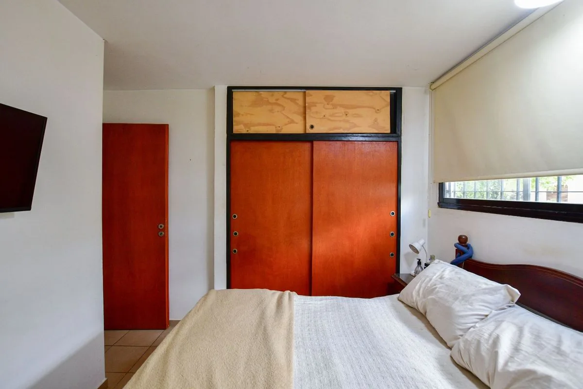 Departamento de dos dormitorios en venta, La Plata foto 3