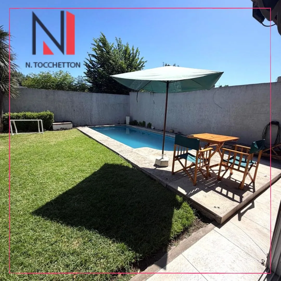 Venta casa 4 amb en Ituzaingo Apto Credito