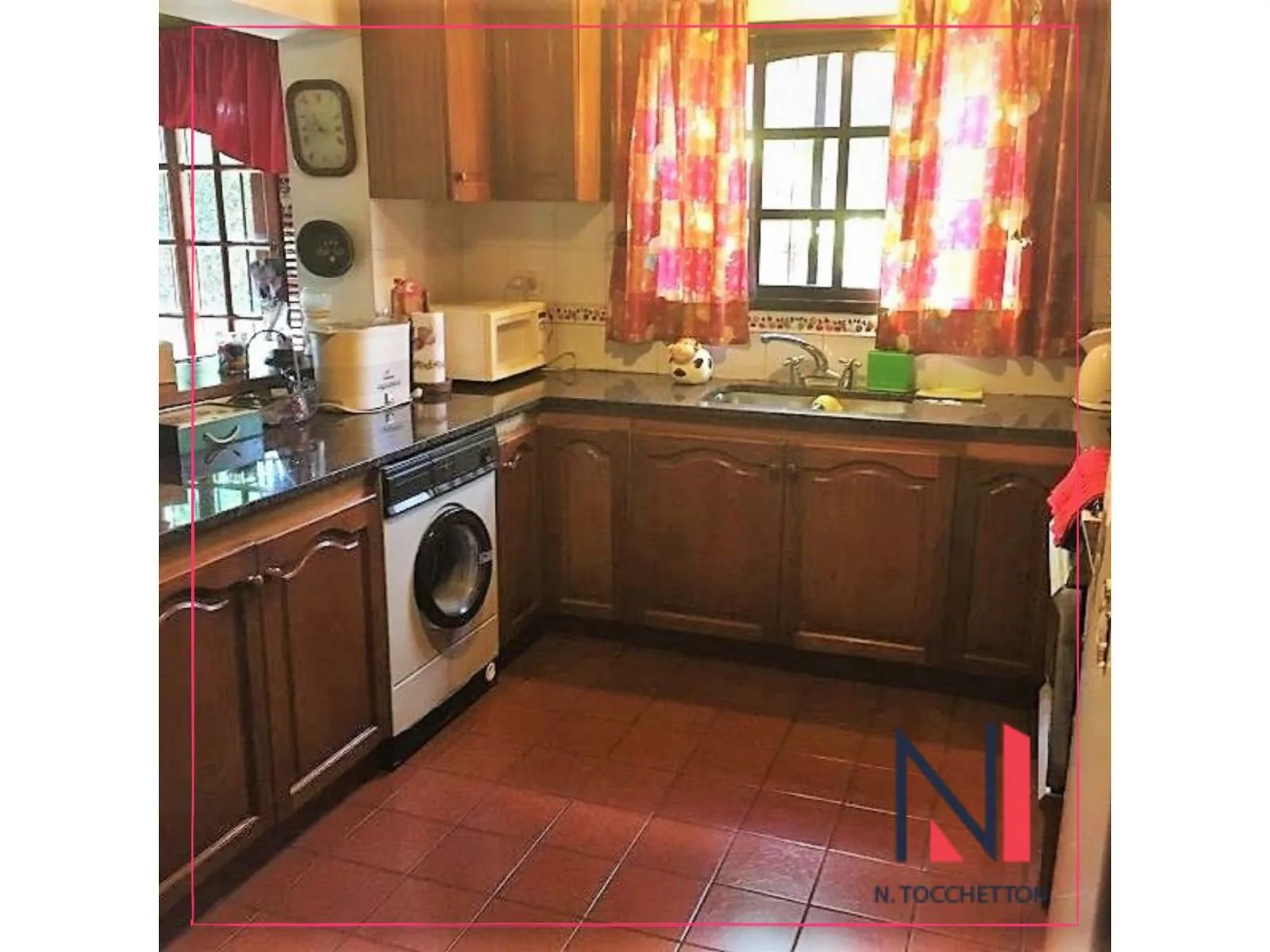 Venta de chalet sobre doble lote foto 5
