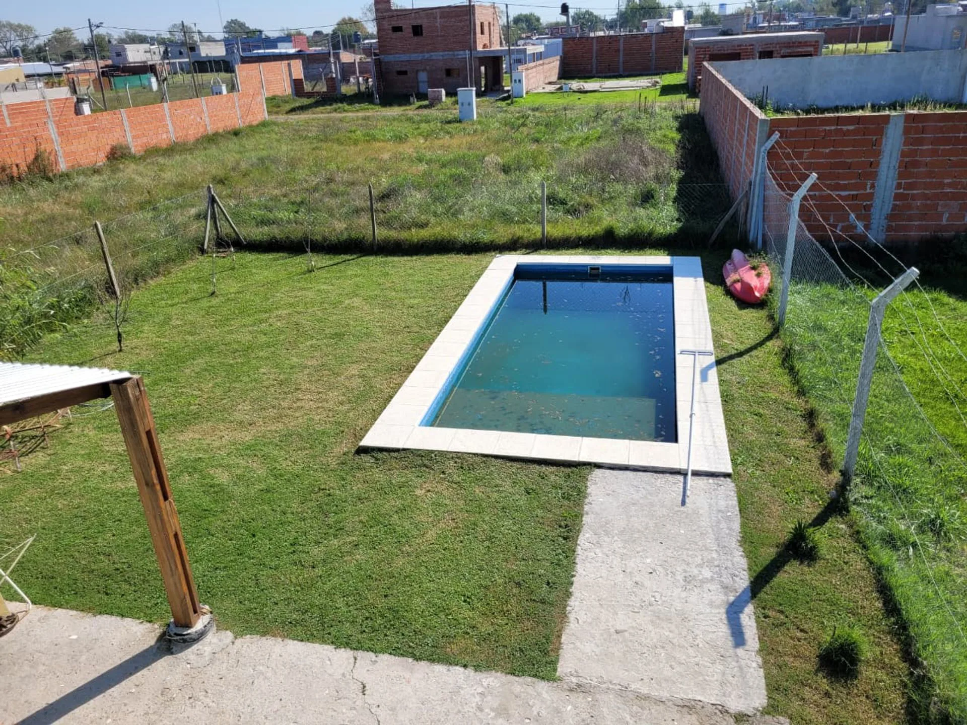 CASA 4 AMBIENTES EN VENTA TRISTAN SUAREZ foto 4