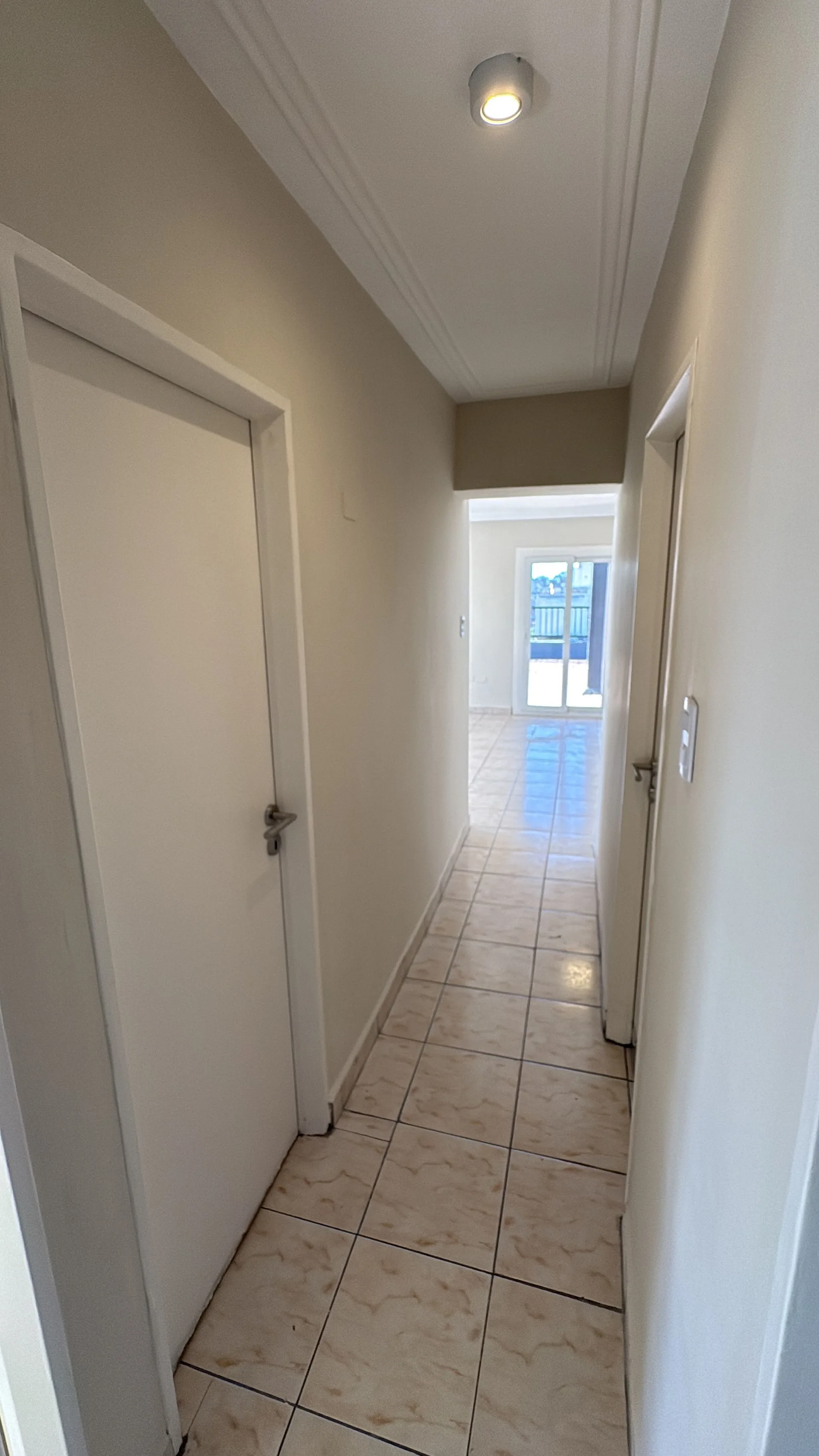 VENTA DEPARTAMENTO 3 DORMITORIOS BARRIO SUR foto 4