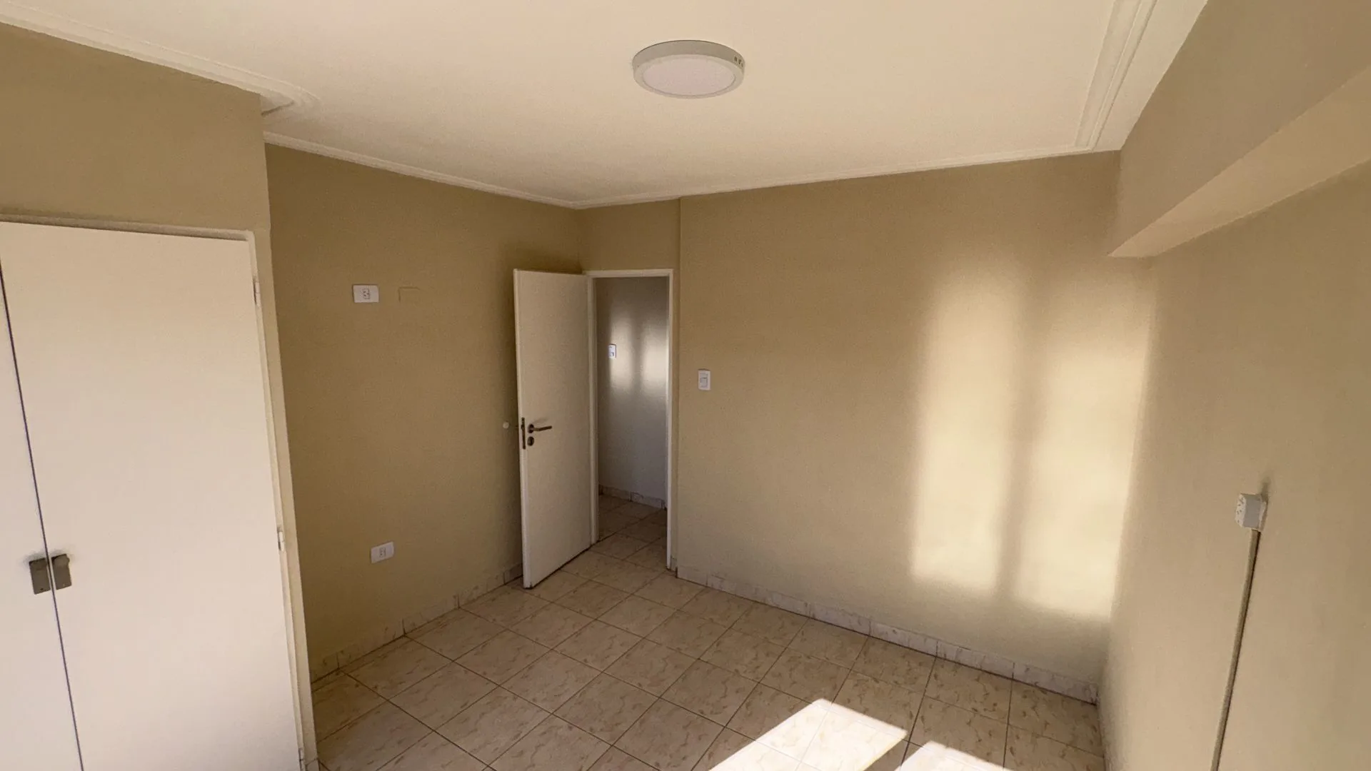 VENTA DEPARTAMENTO 3 DORMITORIOS BARRIO SUR foto 5