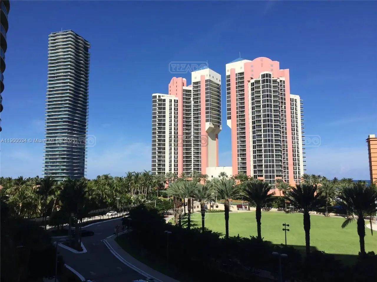 19370 Collins Ave #415 19300 foto 2
