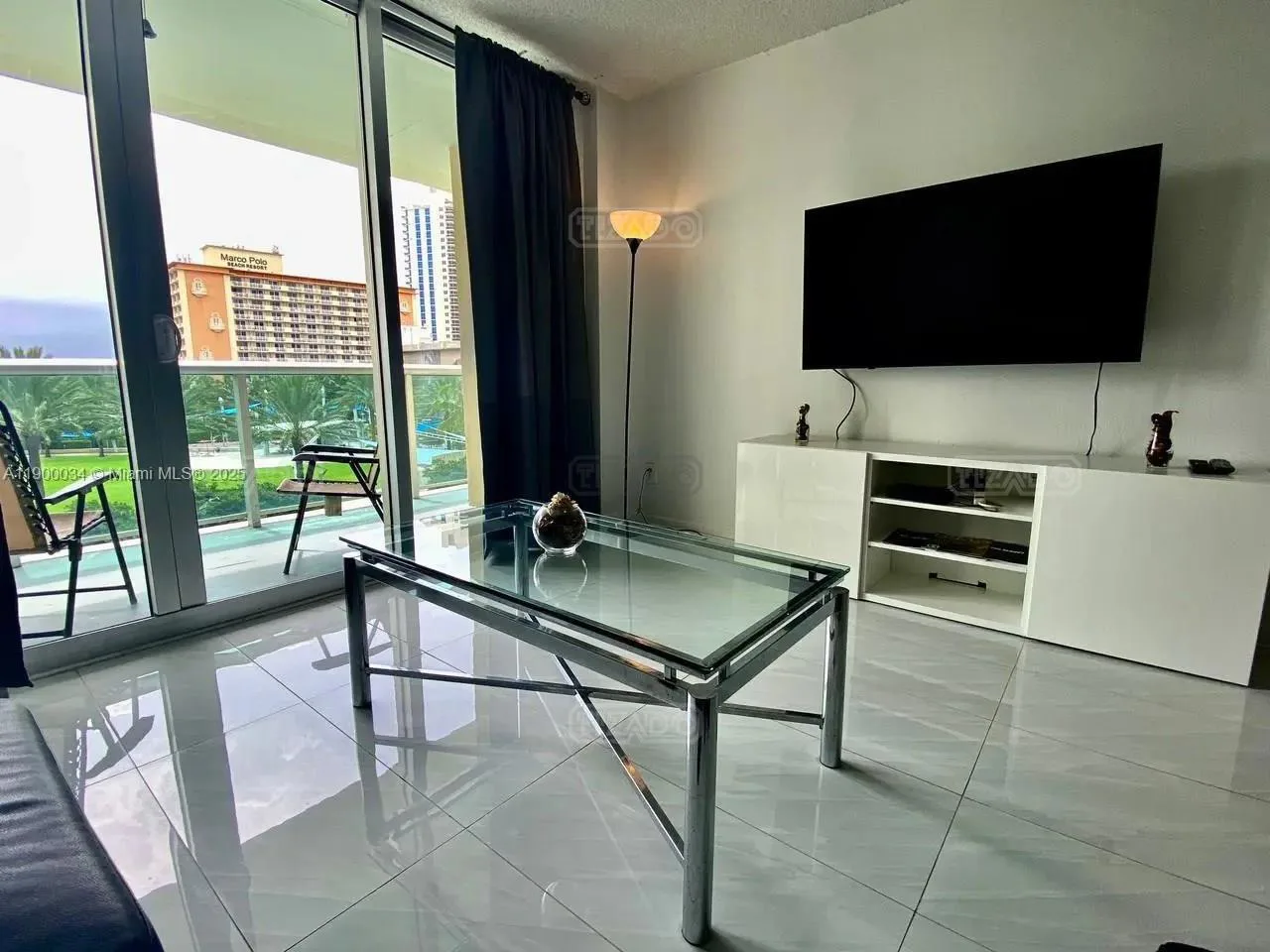 19370 Collins Ave #415 19300 foto 3