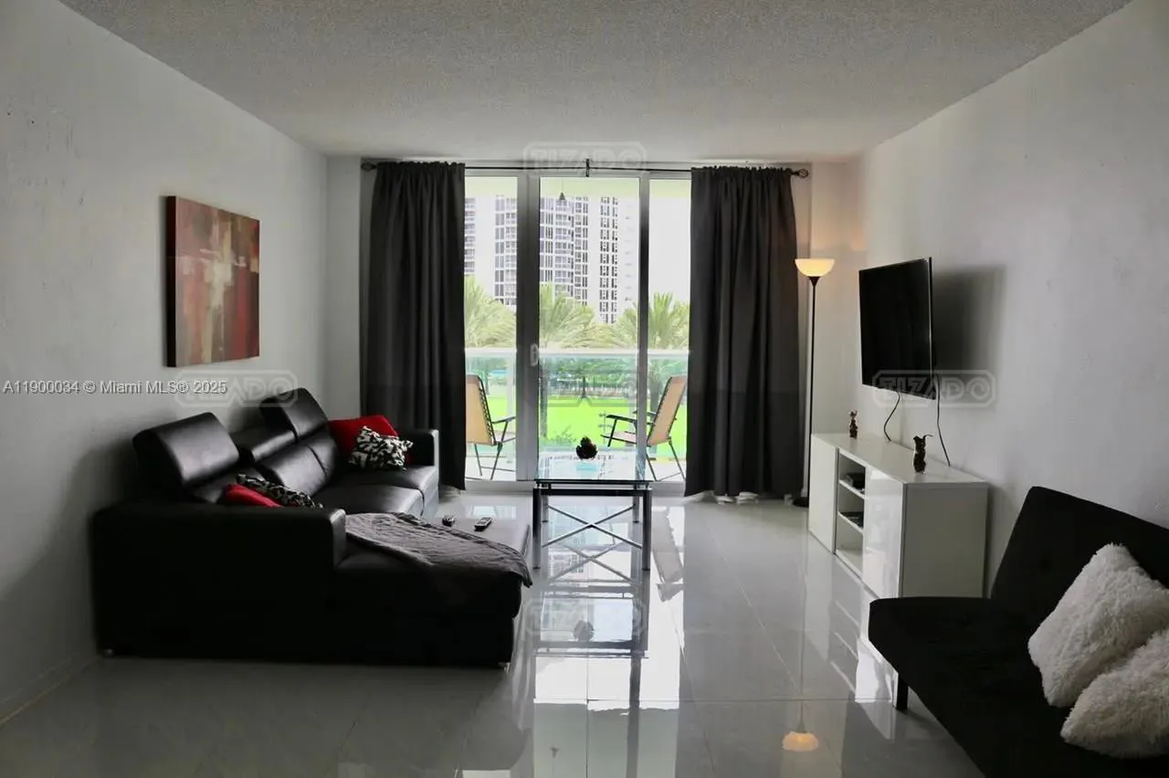 19370 Collins Ave #415 19300 foto 4