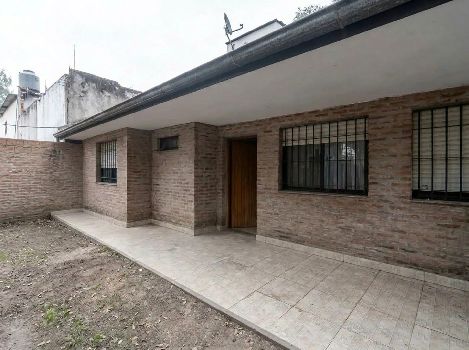 Venta Casa 3 Dorm. + Lote Libre 314 m²   Garin foto 3