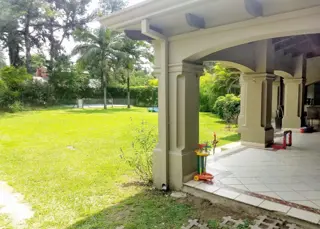 VENDO CASA EN 2 PLANTAS foto 2