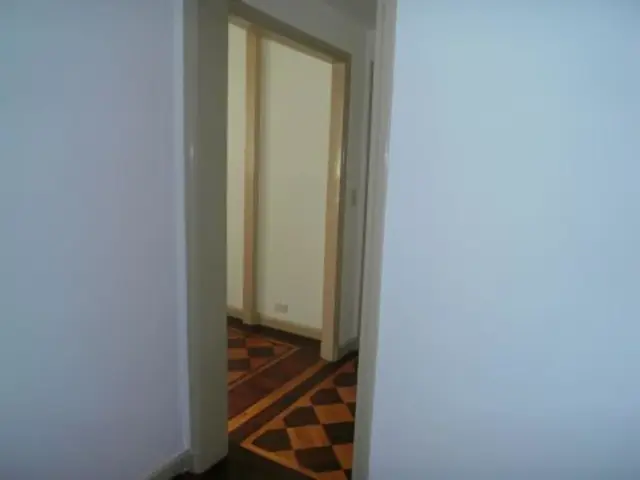 3 AMBIENTES AMPLIO , AL FRENTE MUY LUMINOSO SE ENTREGA PINTADO