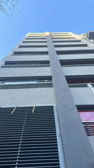 3 Y 2 AMB A ESTRENAR A METROS DE AV JUAN B ALBERDI , SUM , SOLARIUM , MUYYY AMPLIOS Y LUMINOSOS foto 1