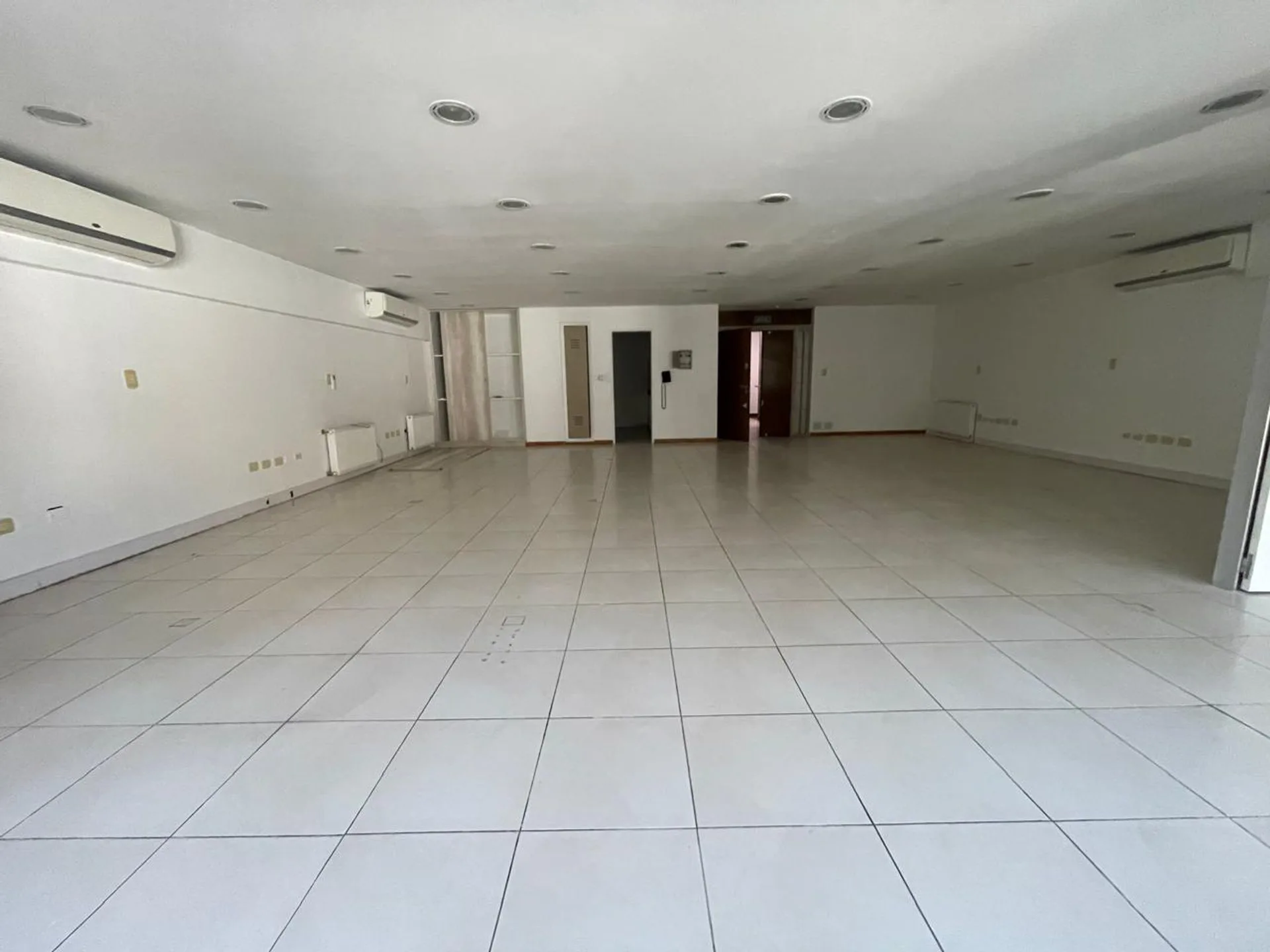 OFICINAS EN ALQUILER EN PLENO CENTRO PREMIUM foto 2
