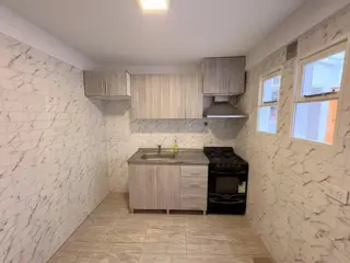 Alquiler de Departamento de 2 Ambientes con Patio en Villa Urquiza foto 3