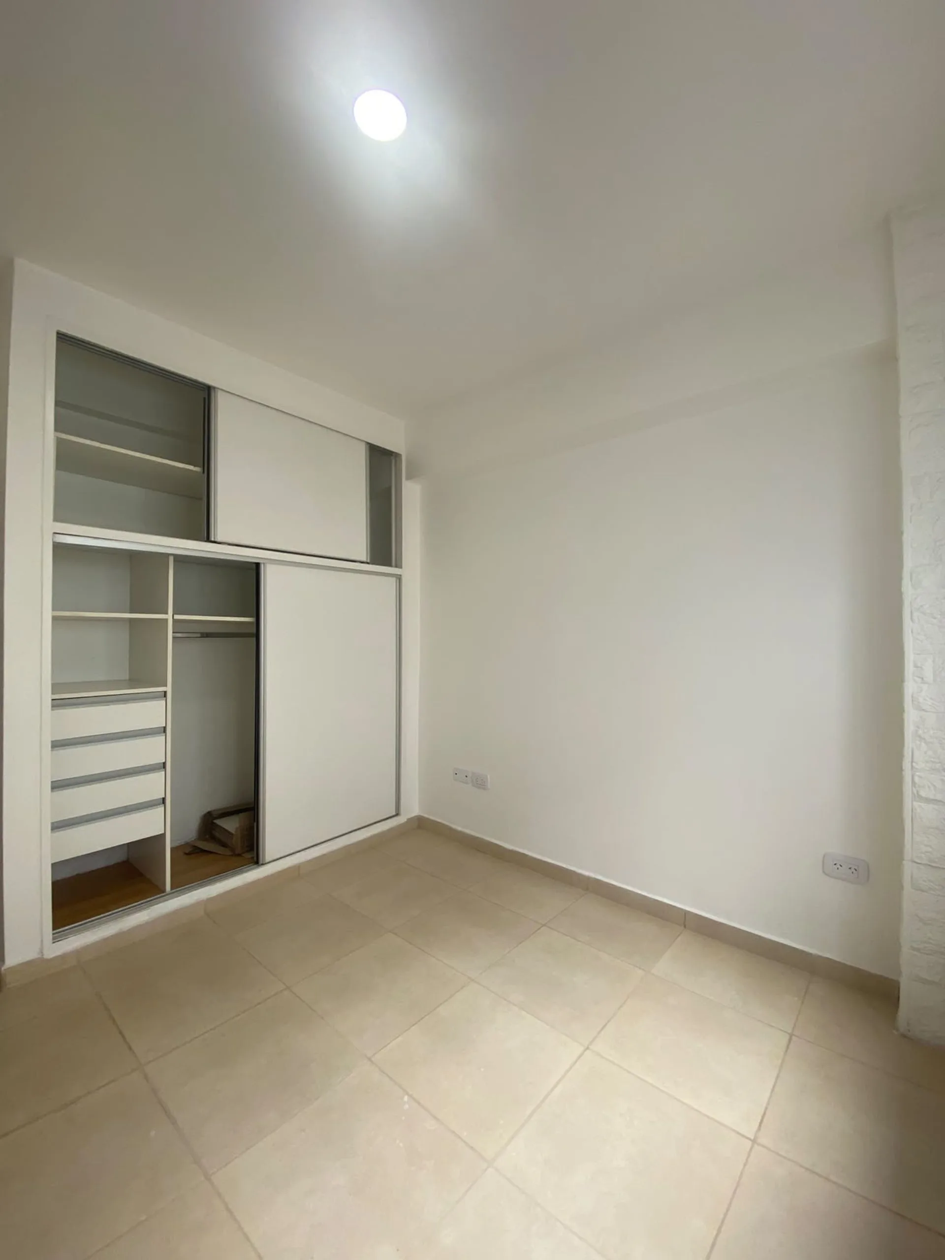 ALQUILER PH 2 AMBIENTES LINIERS CON PATIO foto 5