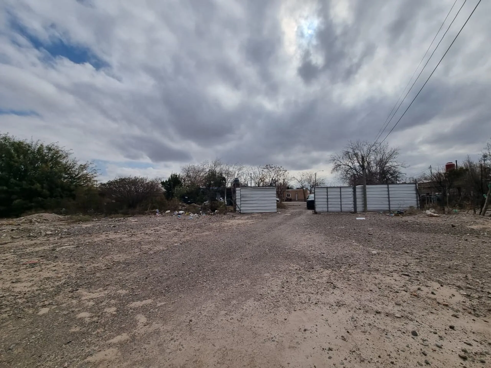 ALQUILER TERRENO DE 6.740 M².DOBLE INGRESO.CHIMBAS foto 5