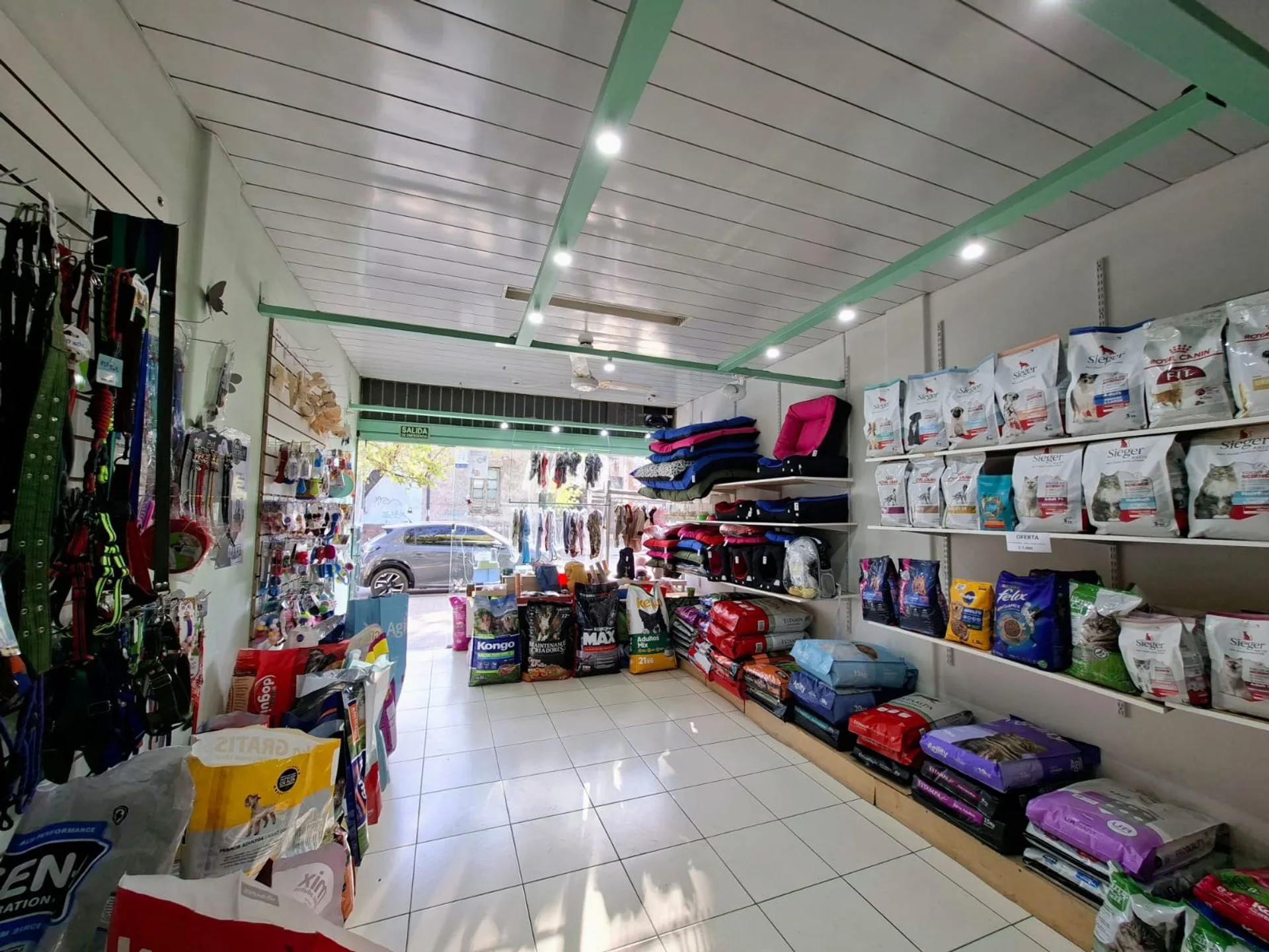 VENTA FONDO DE COMERCIO PET SHOP foto 2