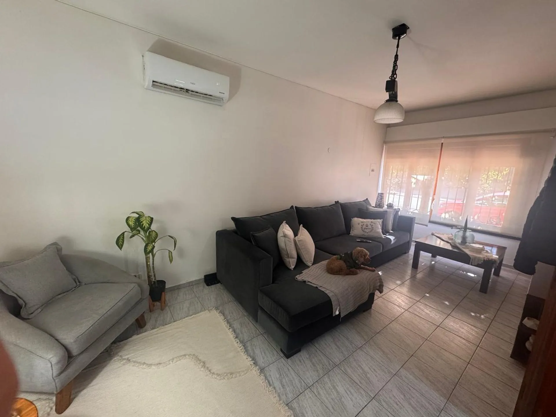 Exclusiva casa con piscina, en venta en Las Heras foto 2