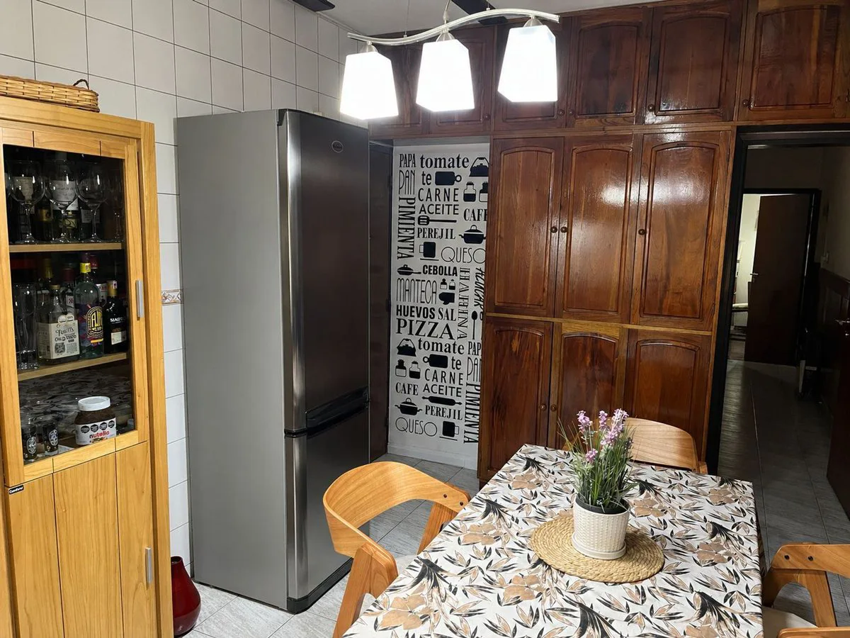 Exclusiva casa con piscina, en venta en Las Heras foto 4