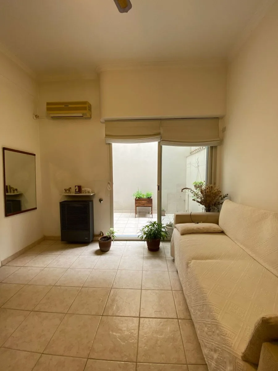 BAJO 20 % VENTA PH URQUIZA 2 AMBIENTES PATIO LAVADERO LUZ Y SOL 62M2 ALTOLAGUIRRE 1900 Y ECHEVERRIA RESIDENCIAL NO APTO CREDITO foto 3