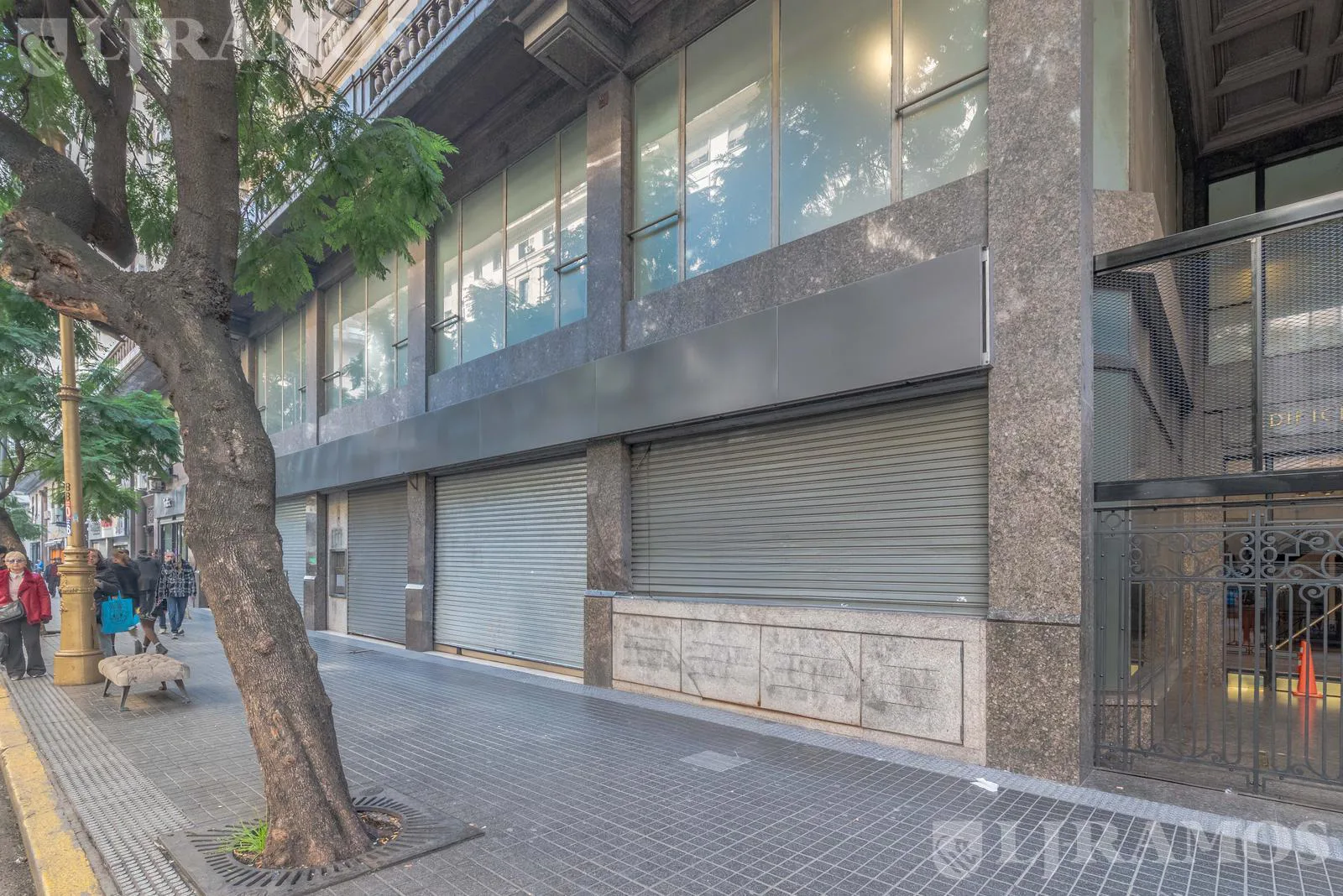 Local en alquiler - San Nicolás - 1123 m2 - San Nicolás