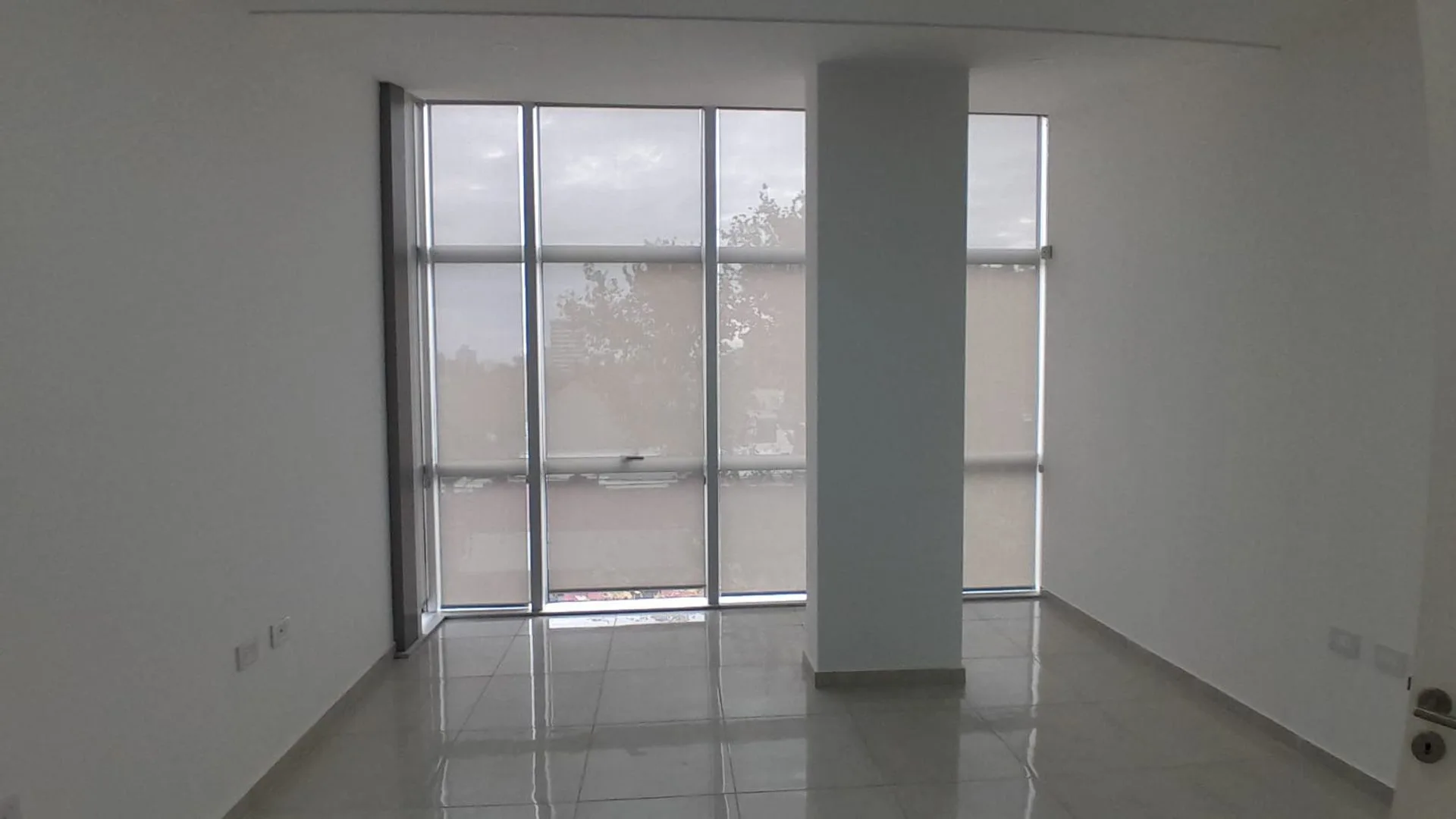 OFICINAS PREMIUM EN ALQUILER | CENTRO DE V. MARIA foto 4