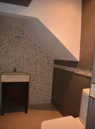 Departamento tipo casa 4 amb. en 1º piso. Villa Lugano foto 5