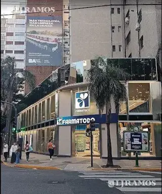 Local en Venta Barrio Norte - LAS HERAS GRAL JUAN GREGORIO DE  N°3701 foto 4