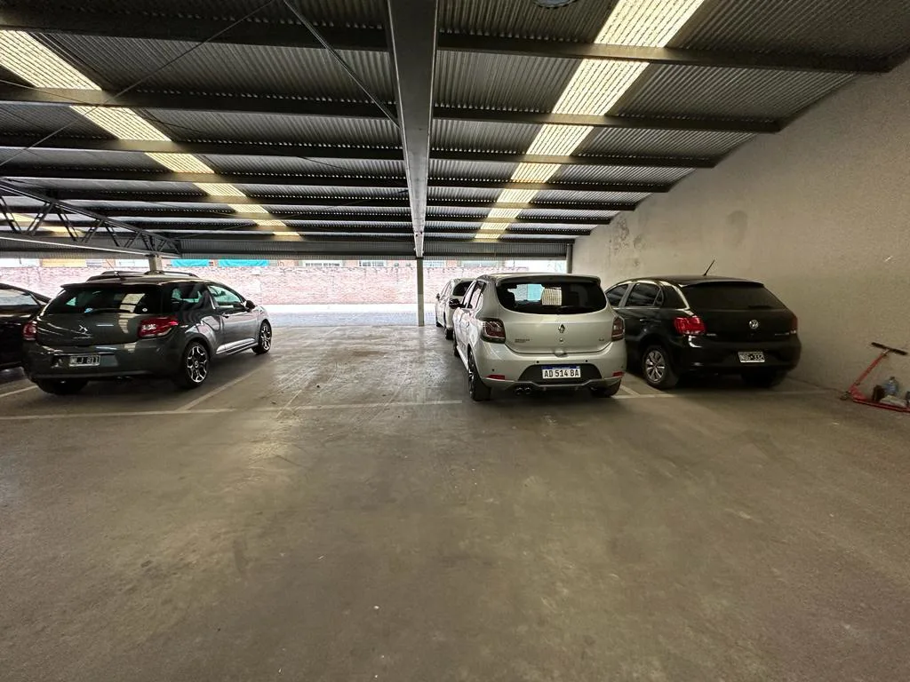 Mitre 1800 - Cochera en alquiler en Rosario foto 4