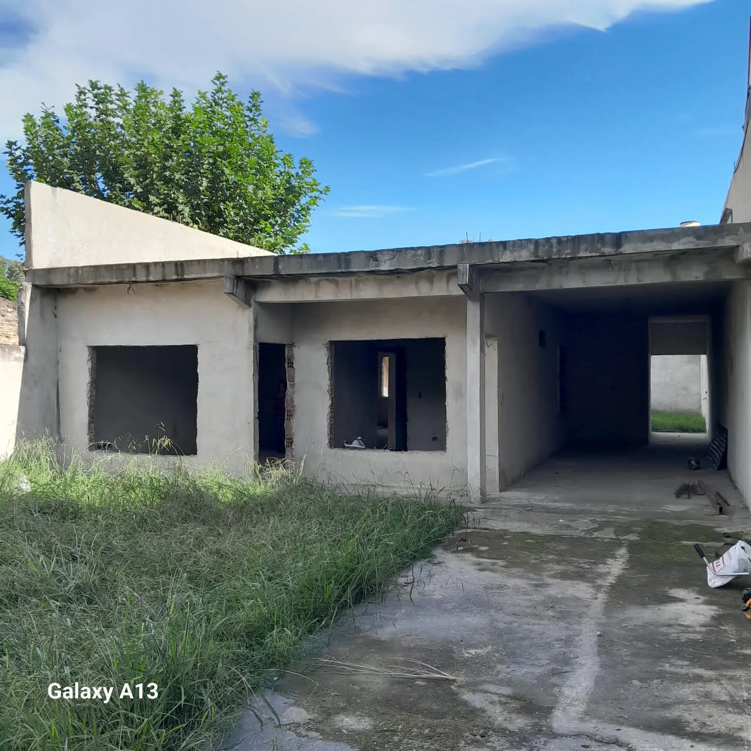 Venta de casa a terminar foto 2