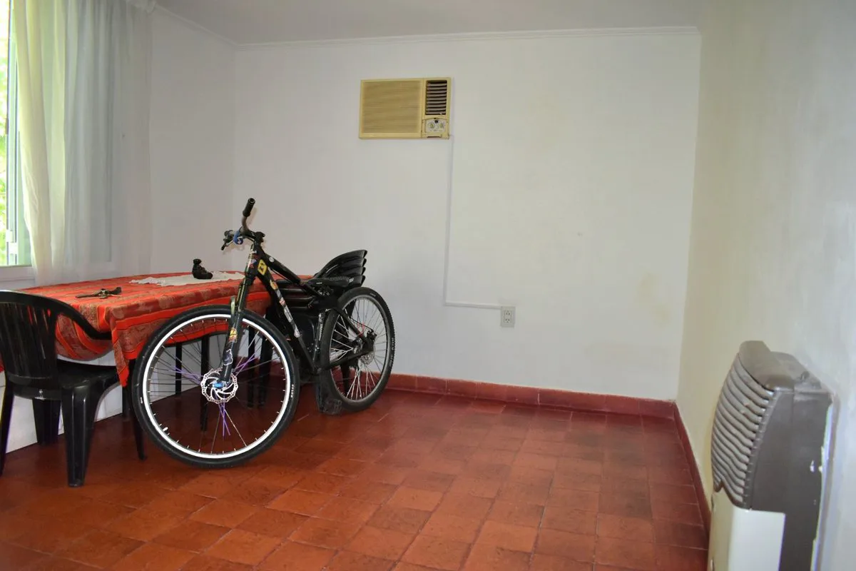 Vende departamento PA Barrio Sur foto 3