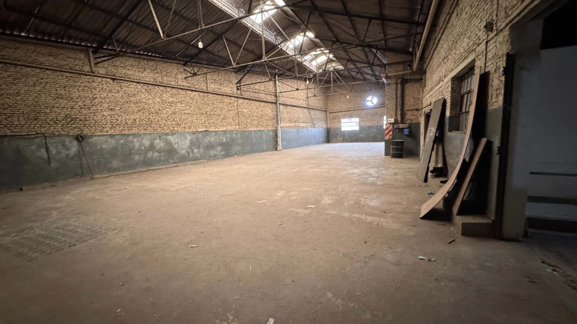Alquiler Galpón Avellaneda Zona Industrial 500 M2 foto 2