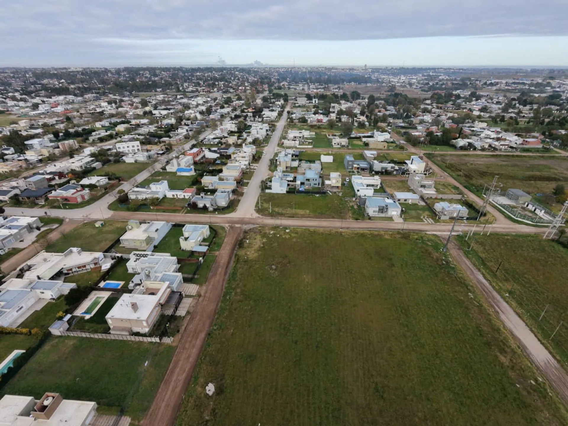 LOTE CHARCAS 5100 foto 3